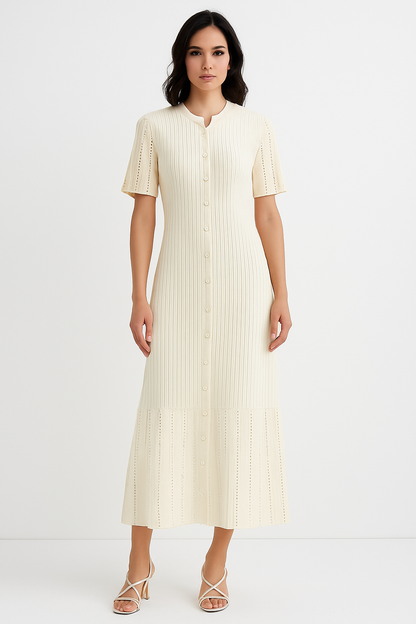 Sophie – Elegante Gebreide Zomerjurk met Knoopdetail